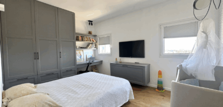 🌊 Luxury Apartment for Sale – Ir Yamim 3, Netanya