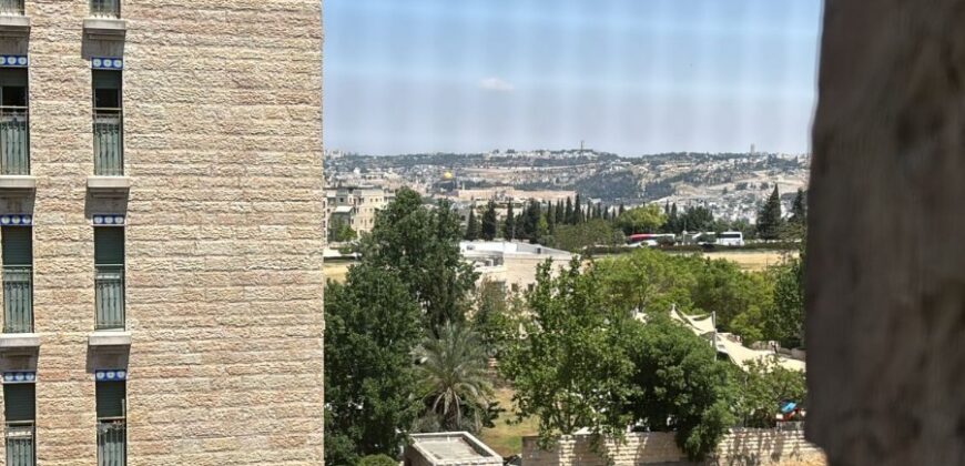 Great Opportunity – Apartment for Sale in Jerusalem