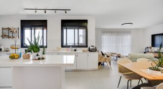 For Sale – Luxurious New Penthouse with Breathtaking Sea Views!