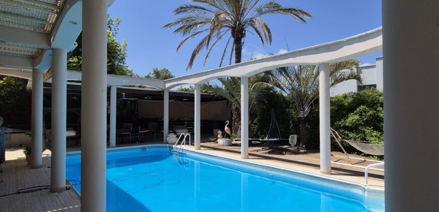 ✨ Interesting Villa for Sale in Caesarea, Israel – Attractive price!✨ ✨ Interesting Villa for Sale in Caesarea, Israel – Attractive price!✨
