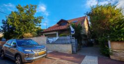 Fantastic Opportunity – Large Private House for Sale in Kfar Saba – No Brokerage Fees!