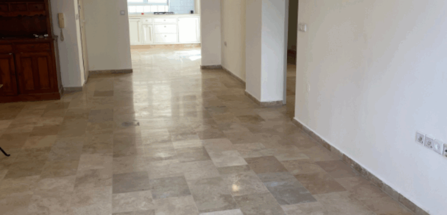 Stunning Apartment for Sale in Ramat Hasharon – Exclusive to Yankele Realty Line Stunning Apartment for Sale in Ramat Hasharon – Exclusive to Yankele Realty Line