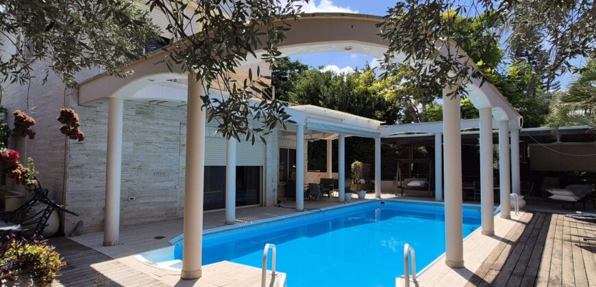 ✨ Interesting Villa for Sale in Caesarea, Israel – Attractive price!✨ ✨ Interesting Villa for Sale in Caesarea, Israel – Attractive price!✨