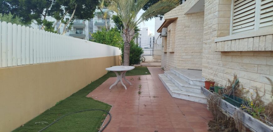Amazing Deal for Sale – Private House in Ashkelon