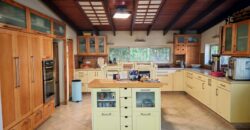 Fantastic Opportunity – Large Private House for Sale in Kfar Saba – No Brokerage Fees!