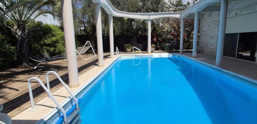 ✨ Interesting Villa for Sale in Caesarea, Israel – Attractive price!✨ ✨ Interesting Villa for Sale in Caesarea, Israel – Attractive price!✨