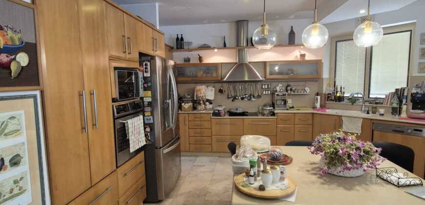 ✨ Interesting Villa for Sale in Caesarea, Israel – Attractive price!✨ ✨ Interesting Villa for Sale in Caesarea, Israel – Attractive price!✨