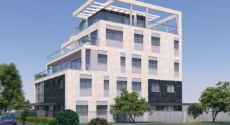 Triplex garden apartment in Hod Hasharon