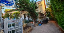 Fantastic Opportunity – Large Private House for Sale in Kfar Saba – No Brokerage Fees!