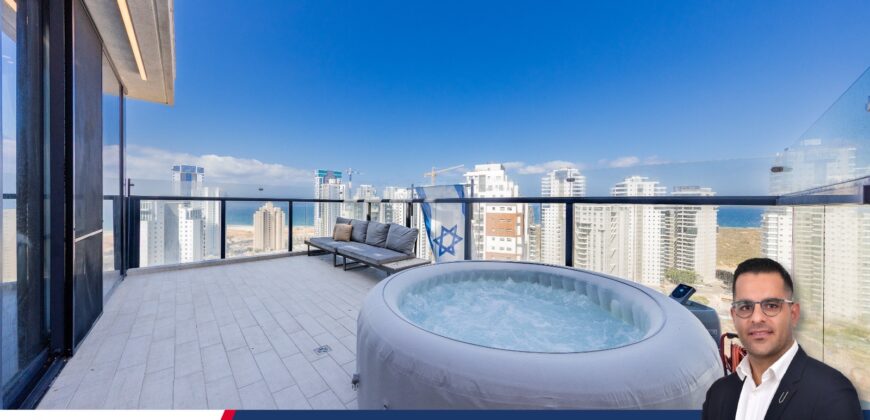 One of the most beautiful mini‑penthouses in Yam Netanya