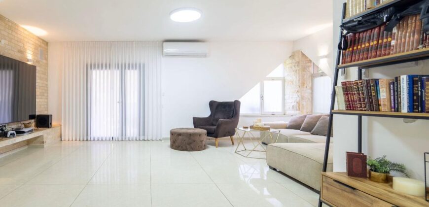 Amazing Opportunity – Stunning Private House for Sale in Ramla! Flexible Price | No Brokerage  Amazing Opportunity – Stunning Private House for Sale in Ramla! Flexible Price | No Brokerage