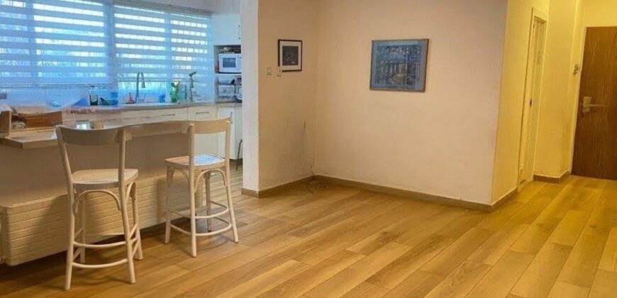 Bright top-floor living in Beit HaKerem – peace, light, and long-term potential!