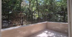 Spacious and Bright 4-Room Apartment in Old Arnona Spacious and Bright 4-Room Apartment in Old Arnona