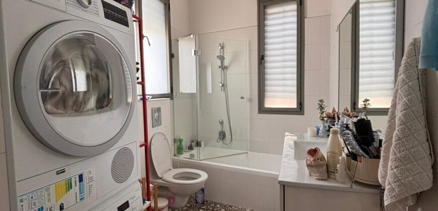 Elegant 4-Bedroom Apartment for Sale in Jaffa – Modern Building with Parking & Sea Glimpse Elegant 4-Bedroom Apartment for Sale in Jaffa – Modern Building with Parking & Sea Glimpse