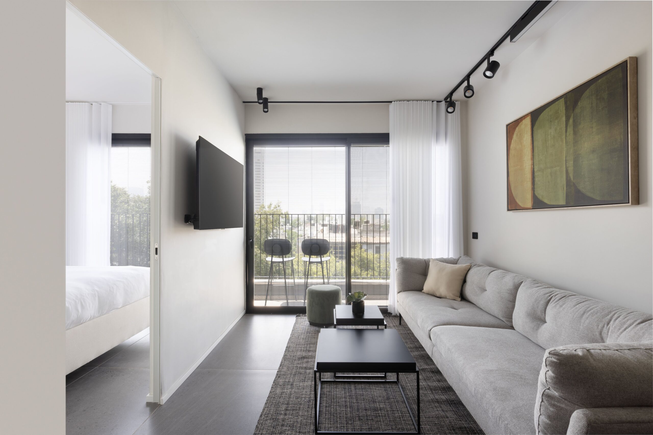 Unique and architecturally designed 5-room apartment Unique and architecturally designed 5-room apartment