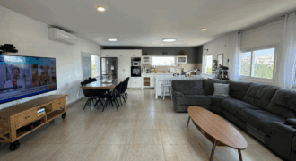 For Sale – Unique and Spacious Penthouse in Herzliya | No Brokerage | Attractive Price