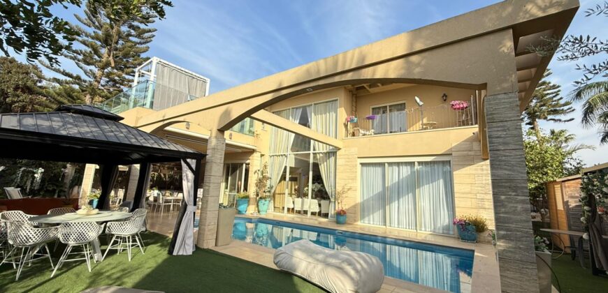 🏡 For Rent in Caesarea, Israel – A Fully Furnished Luxury Villa That Feels Like a Private Resort🌴