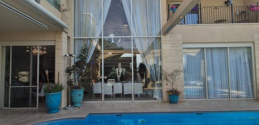 🏡 For Rent in Caesarea, Israel – A Fully Furnished Luxury Villa That Feels Like a Private Resort🌴