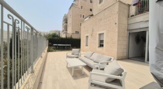 Bright Garden Apartment with Panoramic Dead Sea View