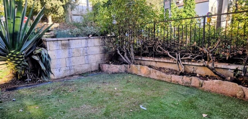 Garden Apartment with Rental Income – Peaceful Givat Shaul Gem