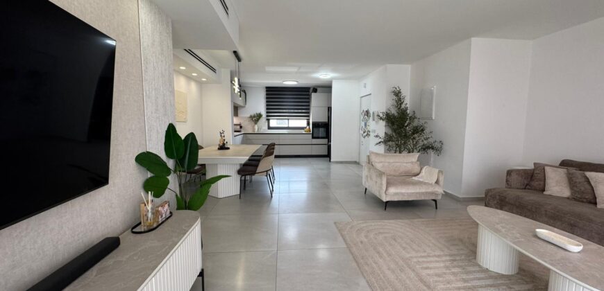 Dream Carmei Gat Penthouse