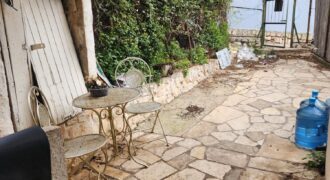 4-room garden apartment in the terraced buildings of Lohamei HaGeta’ot