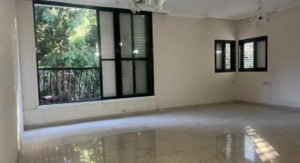 Spacious 4-Room Apartment – Tel Aviv (103 sqm)