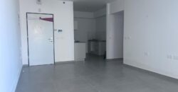 19th floor in Tel Aviv With Balcony