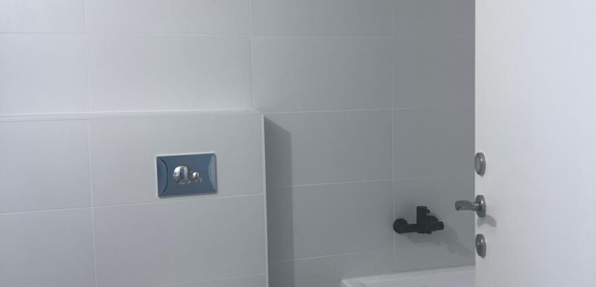 19th floor in Tel Aviv With Balcony