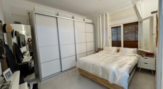 Renovated 4-Room Apartment – Tel Aviv