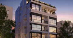 Luxury 229sqm Penthouse Walking Distance to Beach – Option for 4-6 Rooms