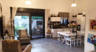 For sale a rare garden apartment in Or Yam, Or Akiva – an opportunity not to be missed!