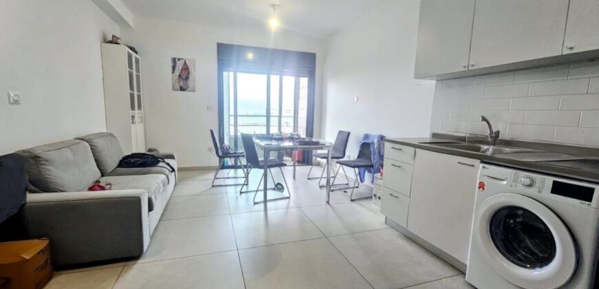 Modern elegance with panoramic views, high rise living in Jerusalem