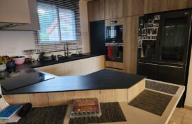 Unique and Renovated Ground-Floor House (No Broker Fee) Harimon Street 25, Nof HaGalil.