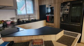 Unique and Renovated Ground-Floor House (No Broker Fee) Harimon Street 25, Nof HaGalil.