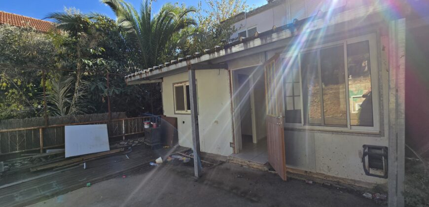 בשבעה, דירת קרקע, 4 חד, חצר קדמית ואחורית