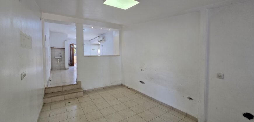 בשבעה, דירת קרקע, 4 חד, חצר קדמית ואחורית