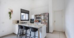 Bargain!! Garden apartment for sale in the Or Yam neighborhood! Price 2.45M