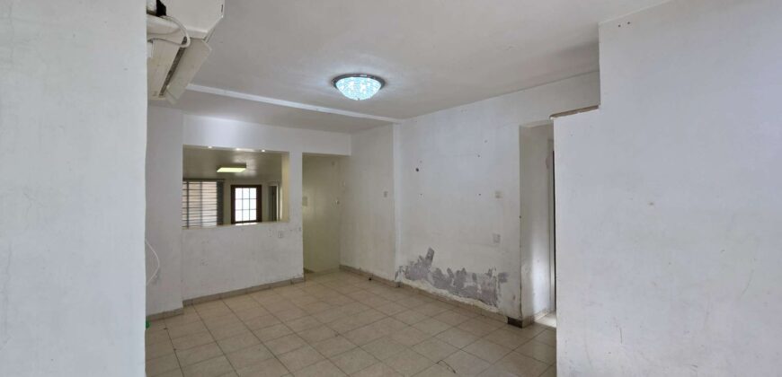 בשבעה, דירת קרקע, 4 חד, חצר קדמית ואחורית