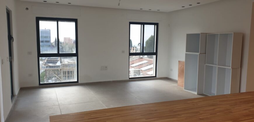 For sale a rare opportunity in the center of Carmel – Haifa! 4 new apartments for sale in a luxury boutique building after TAMA 38 in a 5-story building with an elevator.