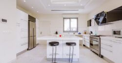 🌊 The Ultimate Seafront Sanctuary: Luxury Living in Nat-600