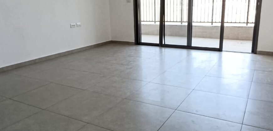 Upgraded 5 Room + Gorgeous Open View For Sale in Neve Shamir