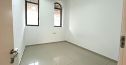 Perfect for Airbnb border of Nachlaot and the City Centre!