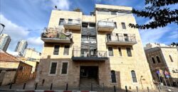 Perfect for Airbnb border of Nachlaot and the City Centre!