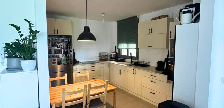 Upgraded 5 Room + Gorgeous Open View For Sale in Neve Shamir