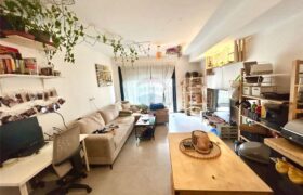 Prime Investment Opportunity: 2-Room Apartment in Florentin, Tel Aviv