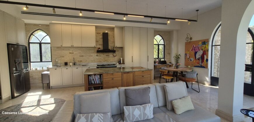 Looking for an unconventional villa?