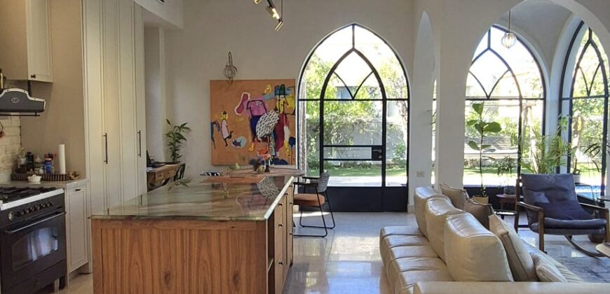 Looking for an unconventional villa?