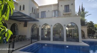 Looking for an unconventional villa?