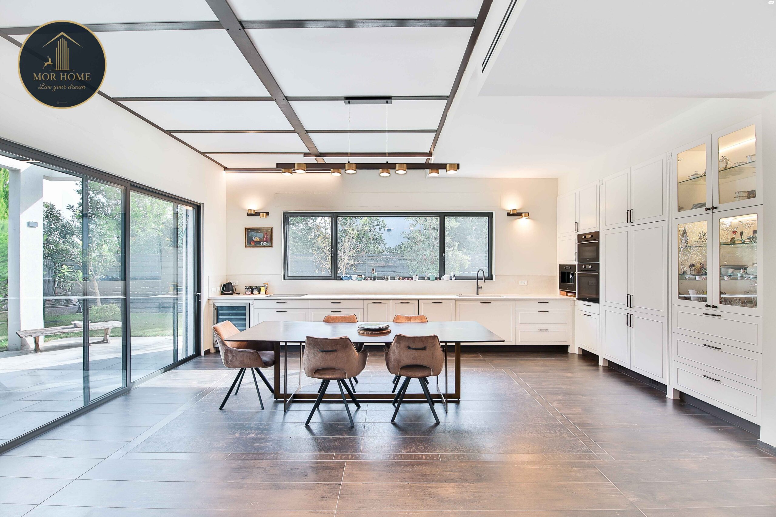 A spectacular property in Moshav Maor on a 500sqm plot